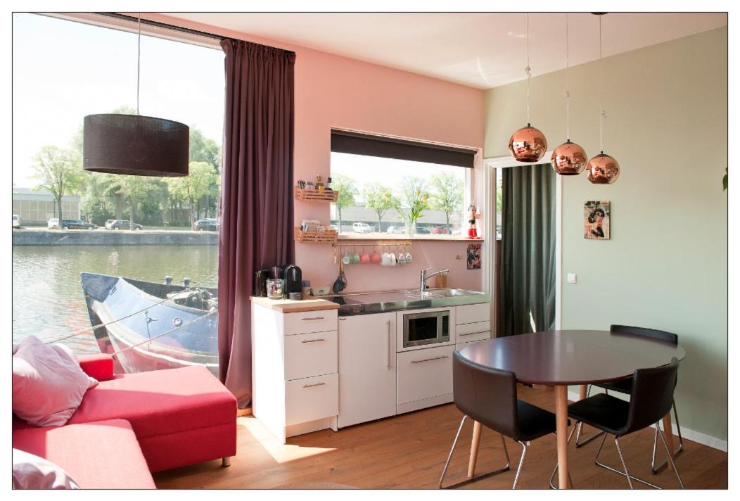 Private Guesthouse Bnb The Waterhouse Houseboat Amsterdam Buitenkant foto